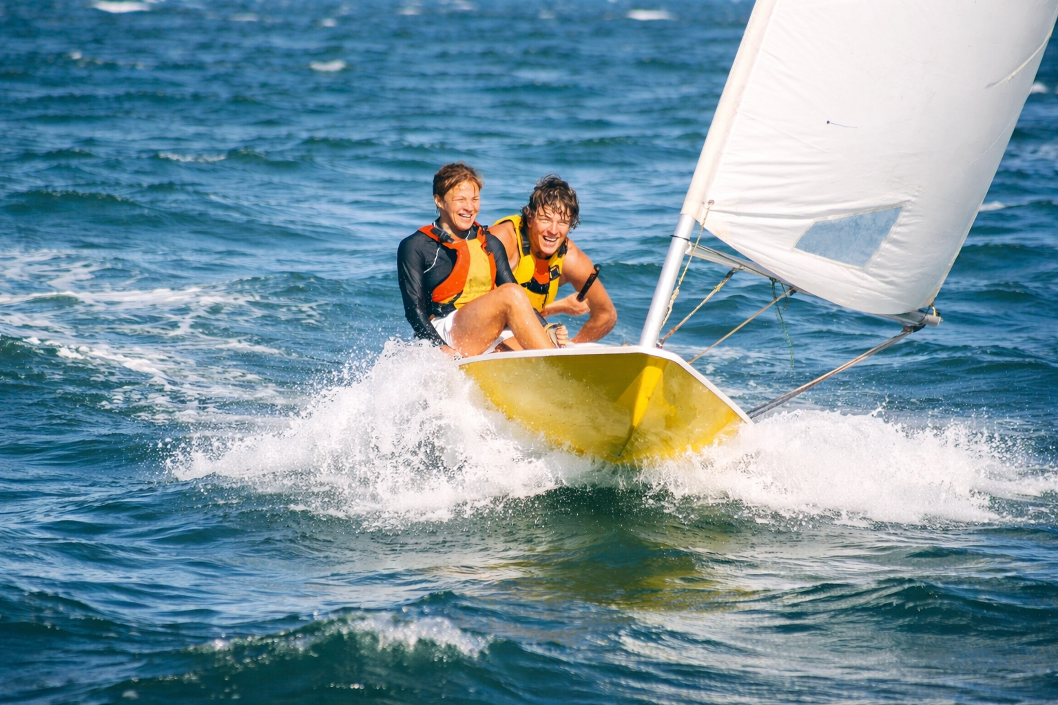 Voile et sports nautiques à Hauteville-sur-Mer