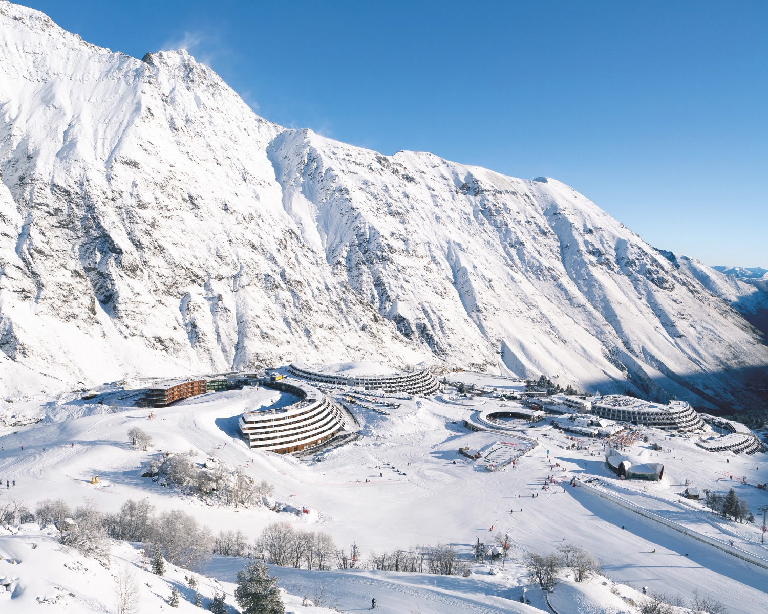 station piau engaly hiver pyrénées domaine skiable enneigé